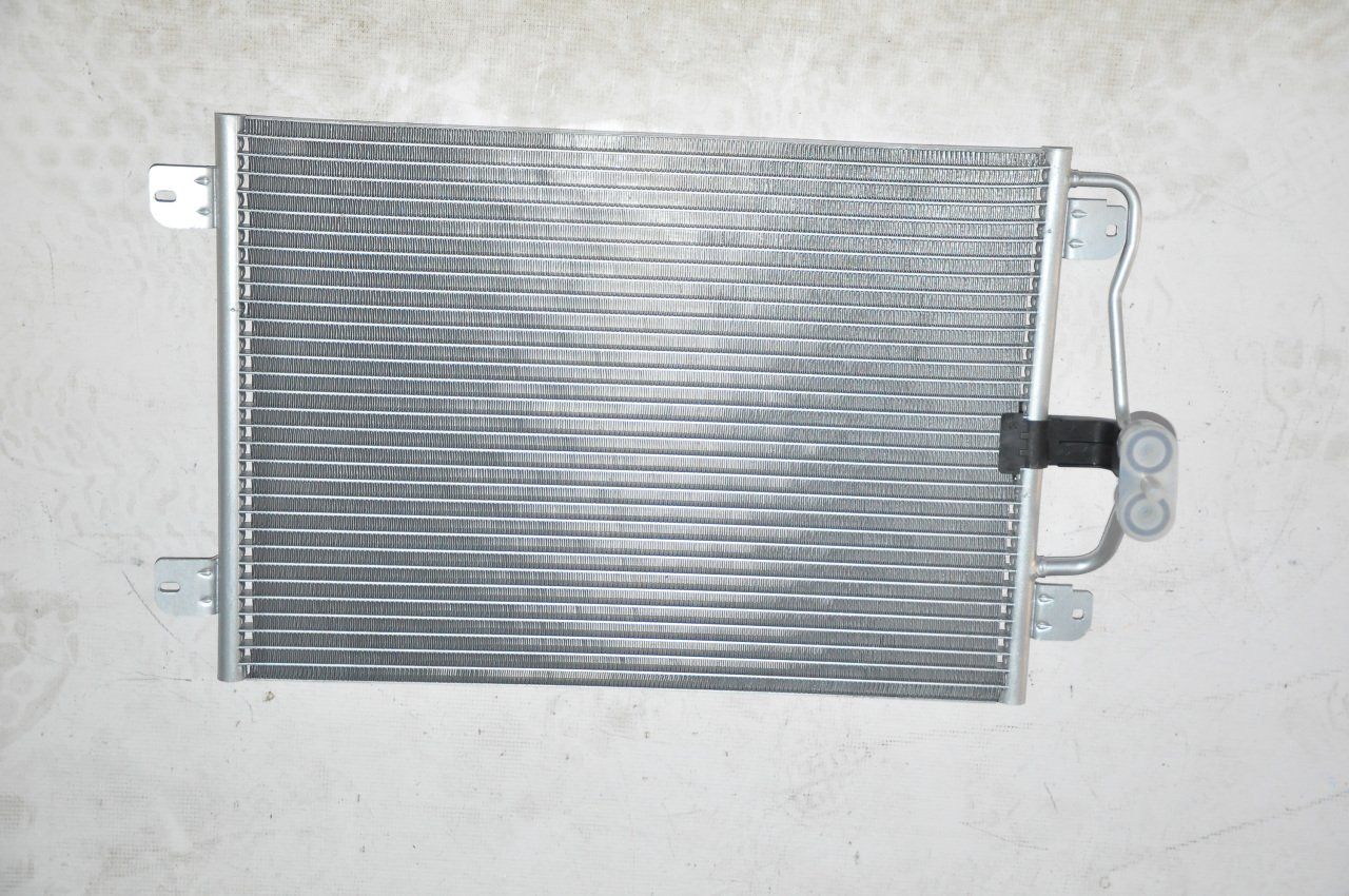 Radyatör Klima (Kondanser) Megane 1995-2002 Arası