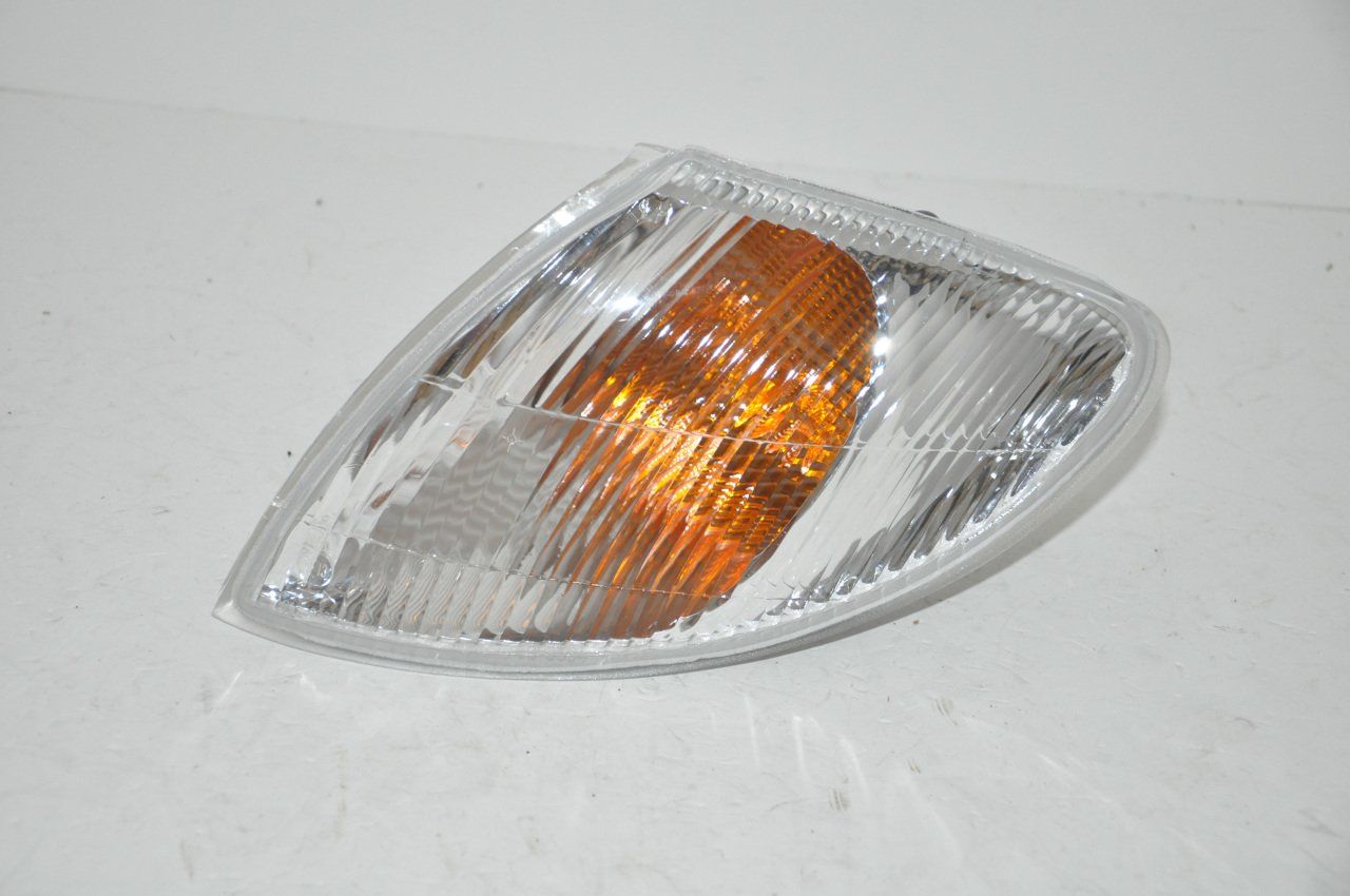 Sol Ön Sinyal Lambası Megane 1995-2002 Arası Modeller İçin