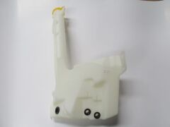 Ön Cam Su Bidonu-Deposu (Motorsuz) Jeep Cherokee Grand 99-05 Arası