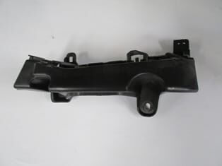Stop Lambası Alt Bağlantı Braketi Sağ (Plastik) Peugeot 301 13-16 Arası