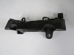 Stop Lambası Alt Bağlantı Braketi Sağ (Plastik) Peugeot 301 13-16 Arası