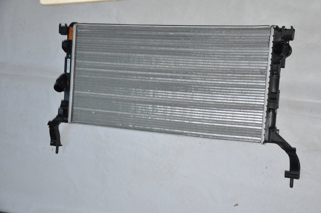 Radyatör Su 1.5 Latitude-Laguna III