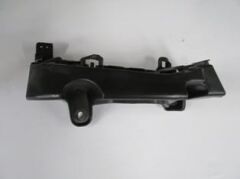 Stop Lambası Alt Bağlantı Braketi Sol (Plastik) Peugeot 301 17-21 Arası