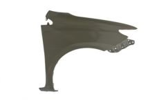 Toyota Aurıs Ön Çamurluk Sağ 12-