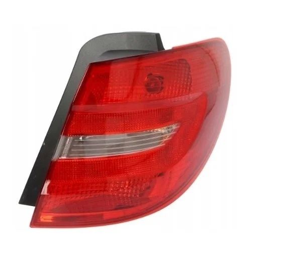 Stop Lambası Sağ Dış Mercedes W246 2012-2014 Arası