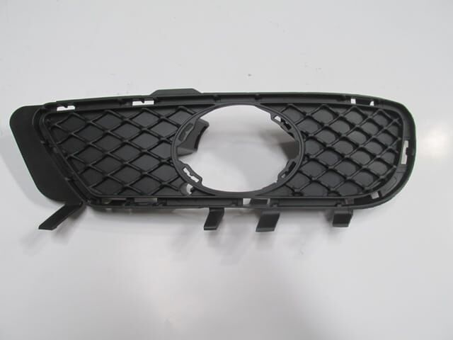 Sis Far Çerçevesi Sağ (Elegance) Mercedes E Class W212 10-12 Arası