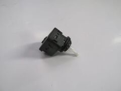 Far Motoru (12V) (Yan Soket Girişli) (Bfn) Volkswagen Jetta 5 06-10 Arası