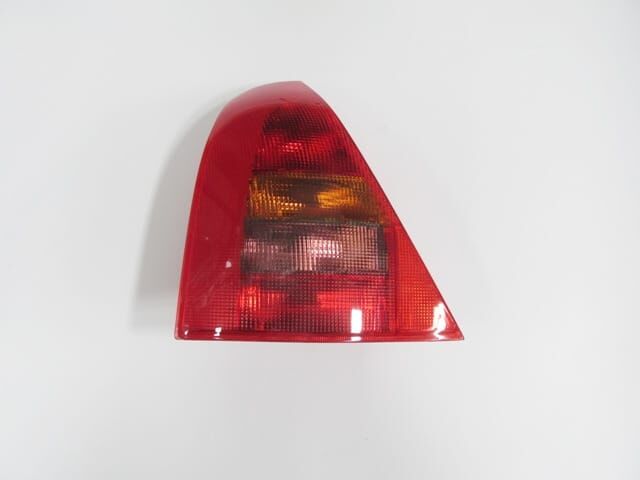 Stop Lambası Sol (Kırmızı-Sarı-Füme) Duysuz Renault Clıo 2 Hb 98-01 Arası