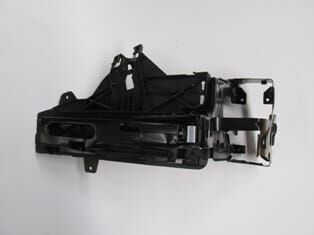 Far Alt Bağlantı Braketi Sağ (Plastik Braketi İle Birlikte) Bmw 5 Serı F10 10-16 Arası
