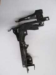 Far Alt Bağlantı Braketi Sol (Plastik Braketi İle Birlikte) Bmw 5 Serı F10 10-16 Arası