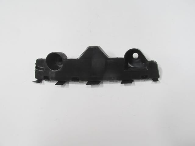 Ön Tampon Braketi Sol Plastik Mazda 2 Hb 08-14 Arası