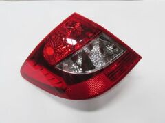 Stop Lambası Sol Kırmızı-Beyaz Duysuz  Renault Symbol Thalıa Sd 09-12 Arası