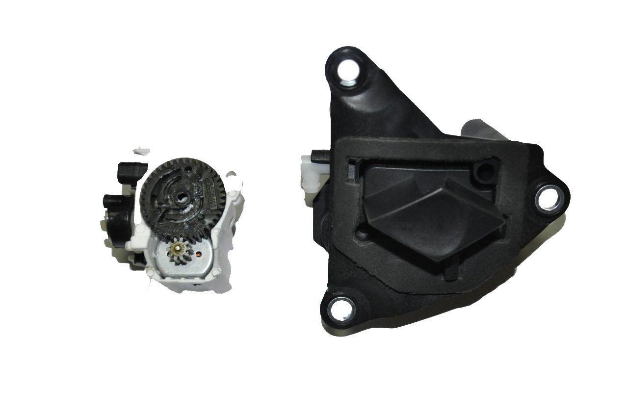 Bagaj Kapak Kilidi Dış Clio Hb 2003-2006 Modelleri Arası