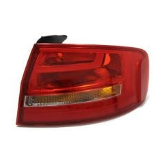 Stop Lambası Sağ Dış Audi A4 2012-2014 Arası