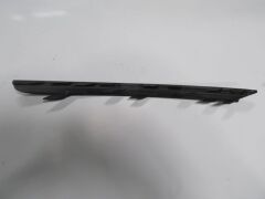 Ön Tampon Panjuru Çıtası Sol (Sis Farı Kapağı Alt Çıtası) Opel Corsa E 15-19 Arası