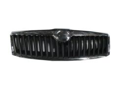 Ön Panjur (Nikelaj Çerçeveli-İç Petekleri Siyah) Skoda Octavia 2010-2012 Arası