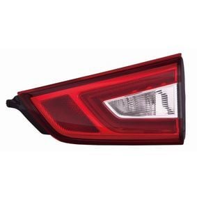 Nissan Qashqai Arka Stop İç Sağ 13-