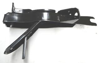 Ön Tampon Braketi Sağ Mazda B2500 Pick Up 04 - 06 Arası