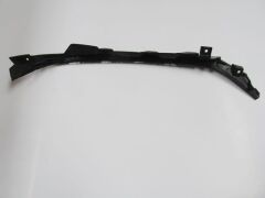 Far Alt Bağlantı Braketi Sağ Plastik Hyundai Elantra 16 - 18 Arası