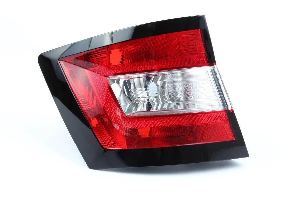 Skoda Fabıa Arka Stop Sis Lambalı Sw.Lh.14-