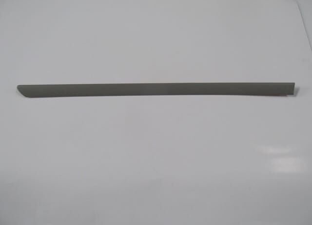 Arka Kapı Bandı Sağ Gri Volkswagen Polo 4 99-01 Arası