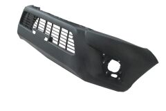 Ön Tampon Siyah-Panjurlu-Sis Delikli(Çamurluğu Çıkıntılı Tip İçin)My) Toyota Hilux Pick Up 2015-2019 Arası