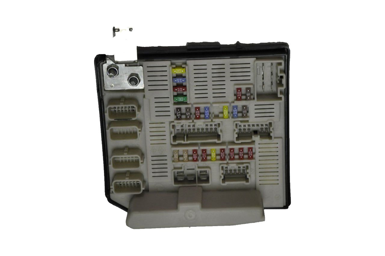 Sigorta Kutusu Megane 2