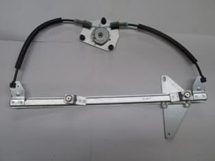 Ön Cam Krikosu Sol Elektrikli-Motorsuz (5Kapı) Cıtroen C4 04-11 Arası