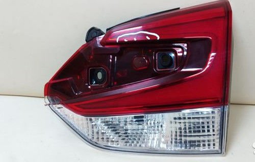 Subaru Forester Arka Stop İç Sağ 19-