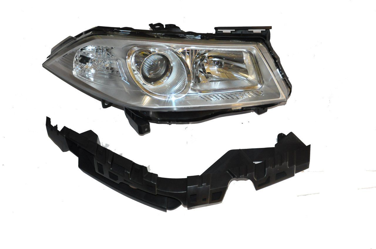 Sağ Ön Far Megane 2 Mercekli 2006-2009 Arası Modeller İçin
