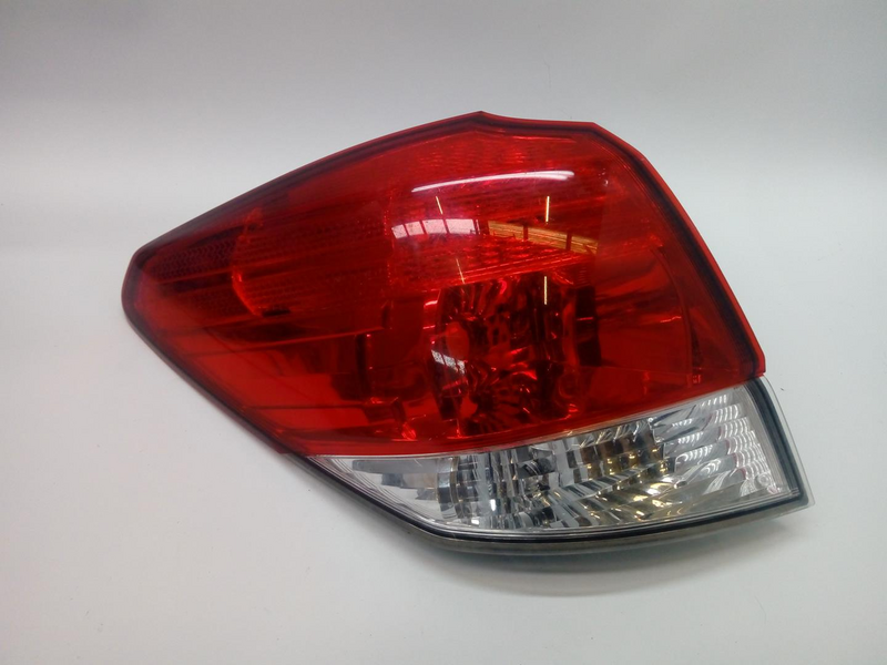 Subaru Outback Arka Stop Sol 10-14