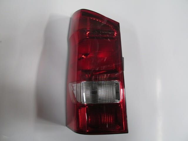 Stop Lambası Sol Kırmızı-Beyaz  Mercedes Vıto W447 15-24 Arası