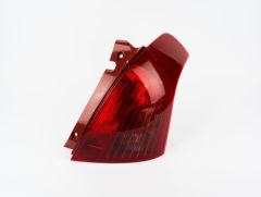 Suzuki Swift Arka Stop Koyu Sağ 05-