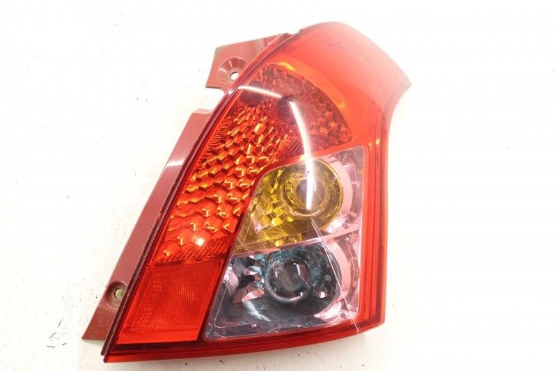 Suzuki Swift Arka Stop Sağ 09-11