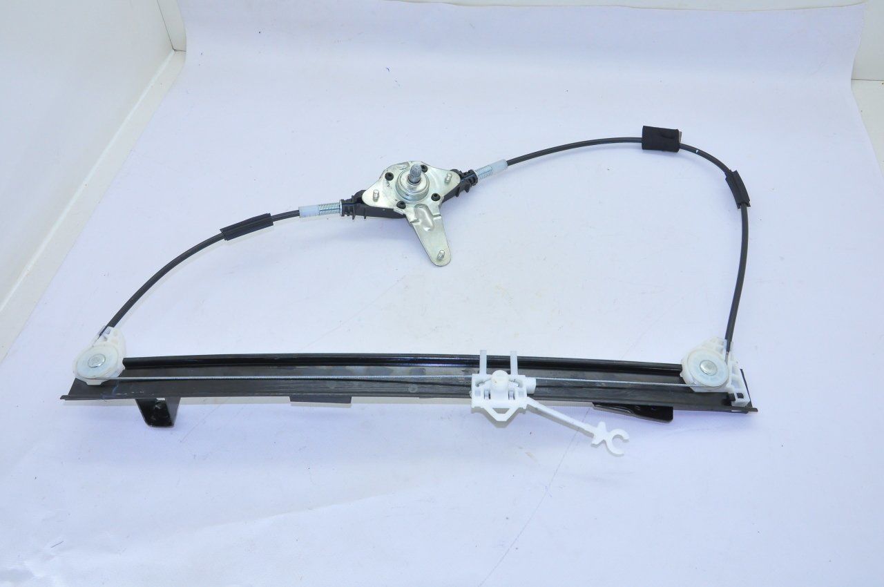 Sağ Ön Cam Krikosu Fiorino (Manuel)