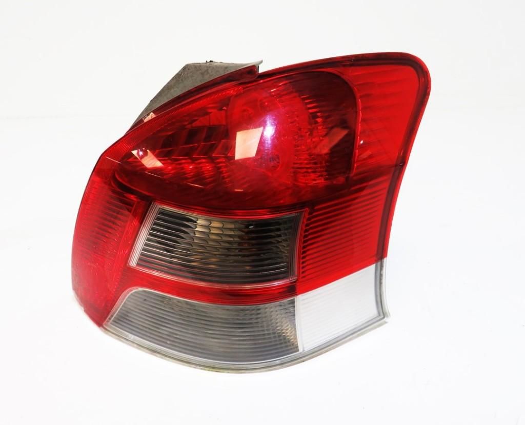 Toyota Yaris Arka Stop Ledli Beyaz Sağ 09-