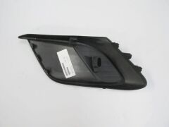 Sis Far Çerçevesi Sağ Mazda 3 Sd-Hb 14-16 Arası