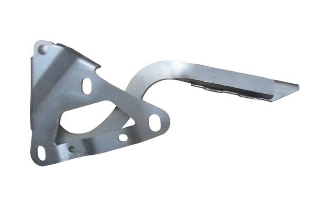 Kaput Menteşesi Sağ Opel Corsa C 04-06 Arası