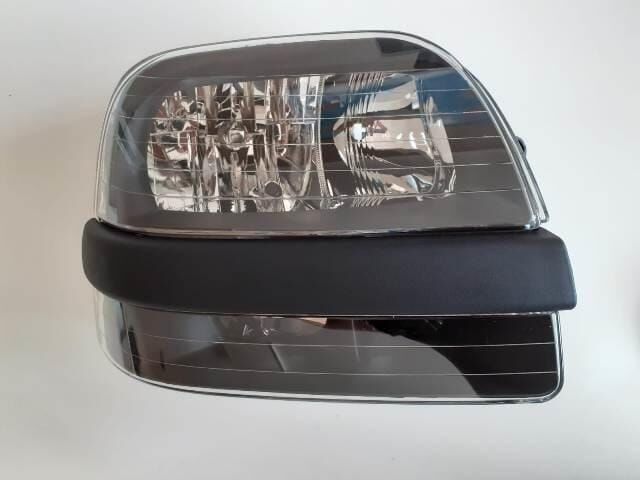 Sağ Far Lambası Elektrikli-Motorsuz-Siyah 8Fişli (Siyah Bandlı)(Ayfar) (E Marklı) Fiat Doblo 2001-2005 Arası