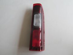 Stop Lambası Sağ Kırmızı - Beyaz Renault Trafic 4 22 - 24 Arası