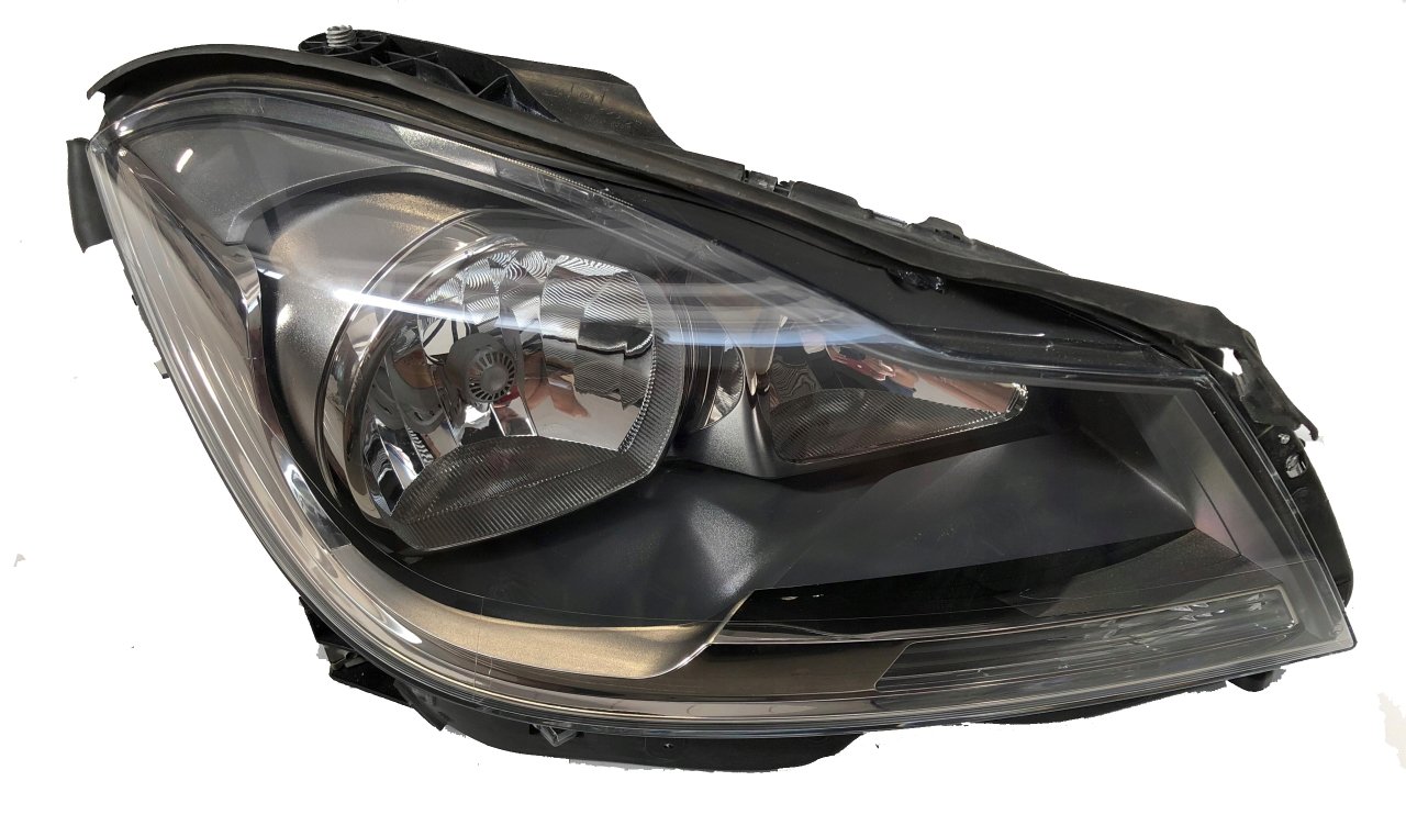 Far Ön Sağ (Siyah-Motorlu) Mercedes C Serisi W204 2011-2014 Arası