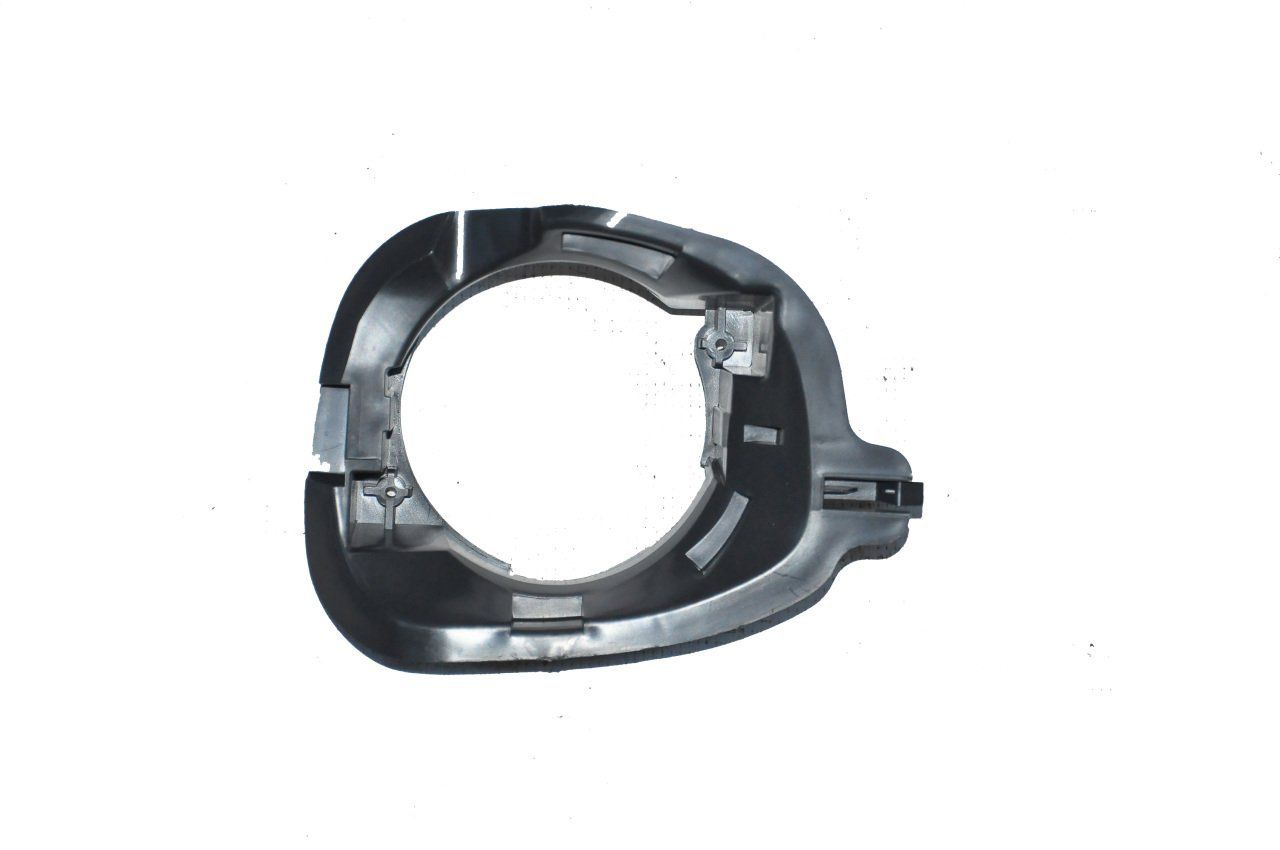 Sağ Sis Far Çerçevesi (Sisli Tip) Dacıa Duster-Sandero