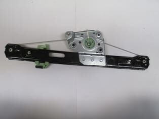Arka Cam Krikosu Sol Elektrikli-Motorsuzbmw 1 Serı E87 04-11 Arası