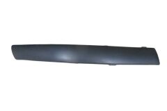 Ön Tampon Bandı Sağ Siyah (Nikelaj Takılmayan Tip) Volkswagen Passat B5 01-05 Arası
