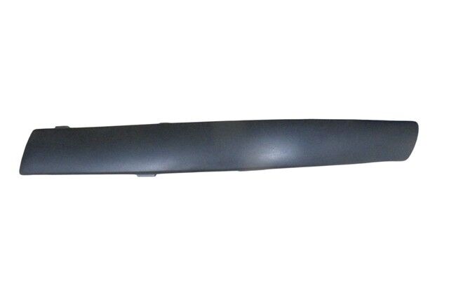 Ön Tampon Bandı Sol Siyah (Nikelaj Takılmayan Tip) Volkswagen Passat B5 01-05 Arası