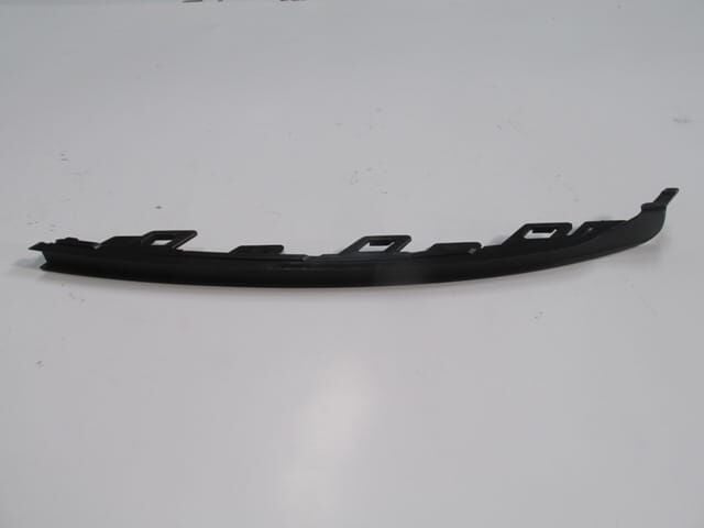 Ön Tampon Panjur Çıtası Sol (Sis Kapağı Alt Çıta) Opel Astra K Hb 16-19 Arası