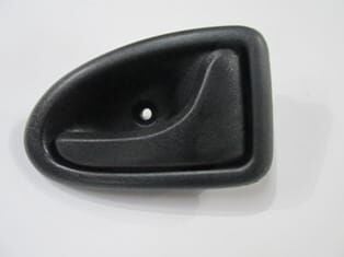 Arka Kapı İç Açma Kolu Sağ (Pütürlü Siyah) Renault Clıo 2 Sd-Hb 02-04 Arası