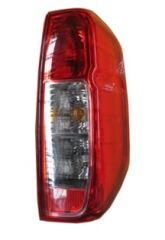Stop Lambası Sağ Kırmızı - Beyaz (Amc) Nissan Pick Up Navara 06 - 14 Arası