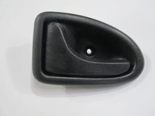 Ön Kapı İç Açma Kolu Sol (Pütürlü Siyah) Renault Clio 2 Sd - Hb 02 - 04 Arası
