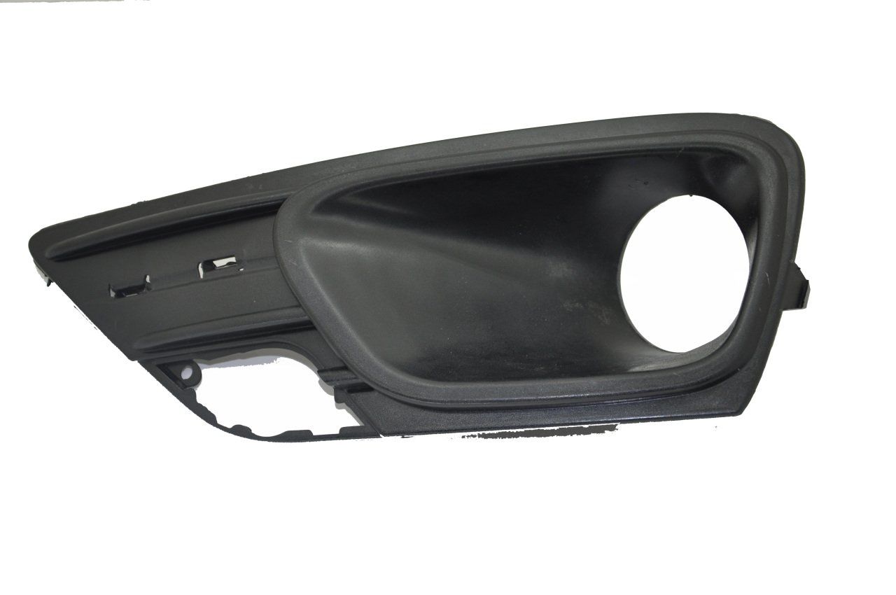 Ön Tampon Sis Çerçeve Sağ (Sisli Tip) Linea 2012 Sonrası